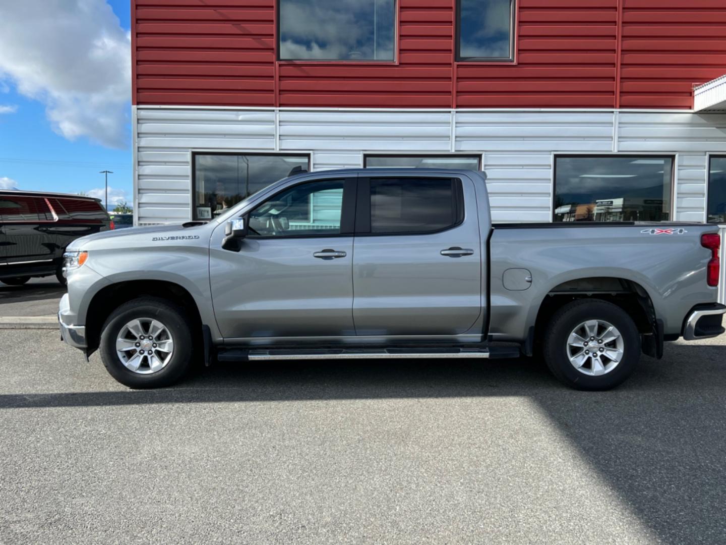 2023 GRAY CHEVROLET SILVERADO 1500 LT (2GCUDDED4P1) with an 5.3L engine, Automatic transmission, located at 1960 Industrial Drive, Wasilla, 99654, (907) 274-2277, 61.573475, -149.400146 - Photo#3