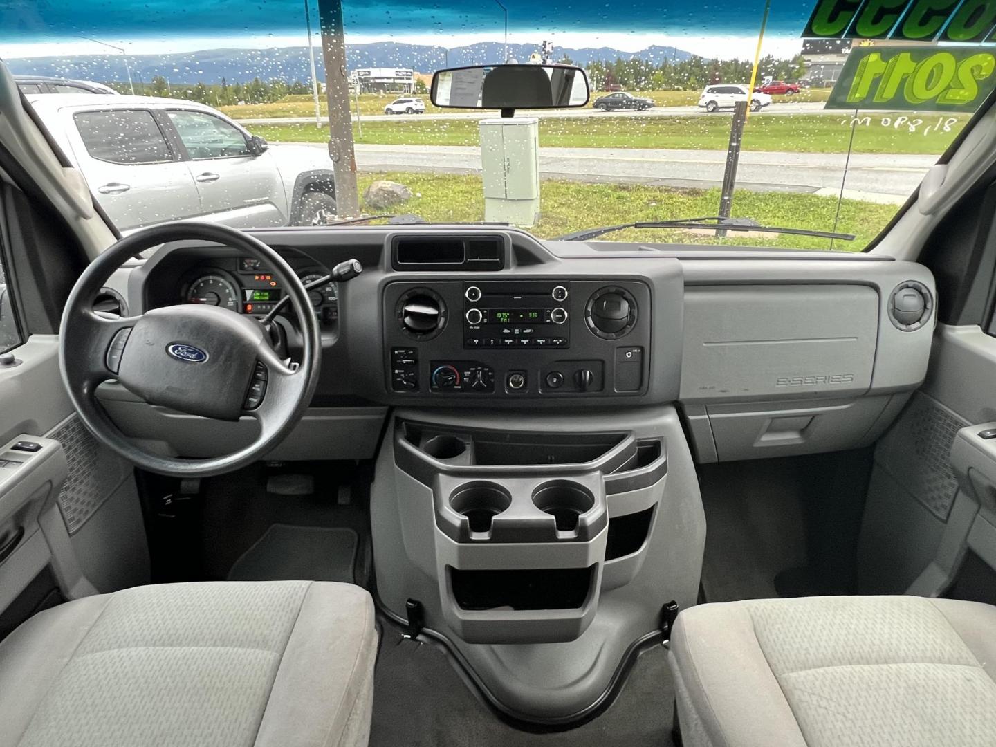 2011 WHITE FORD ECONOLINE E350 SUPER DUTY WAGON (1FBNE3BL1BD) with an 5.4L engine, Automatic transmission, located at 1960 Industrial Drive, Wasilla, 99654, (907) 274-2277, 61.573475, -149.400146 - Photo#9