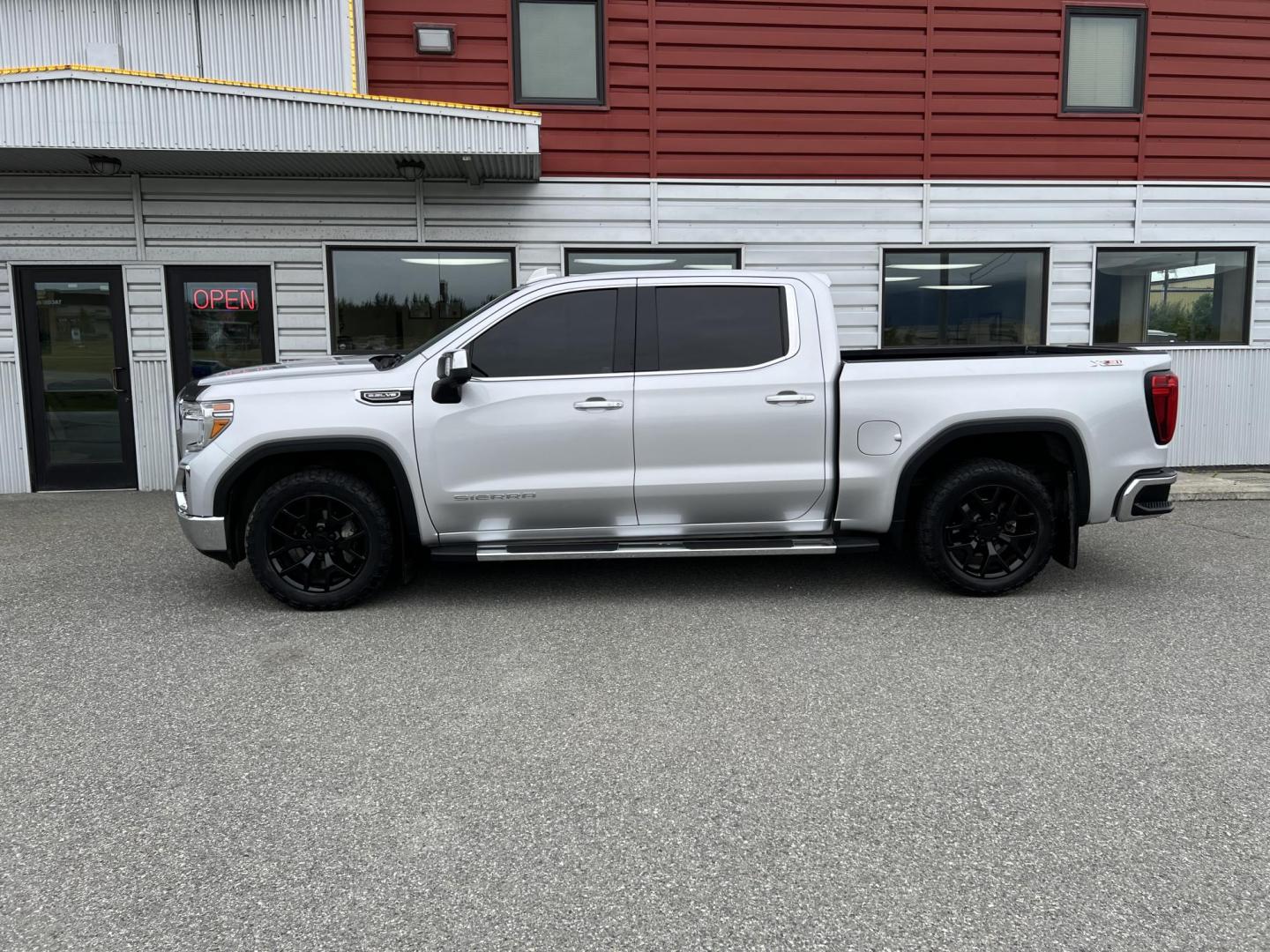 2019 GMC Sierra 1500 SLT Crew Cab 4WD (1GTU9DED4KZ) with an 5.3L V8 OHV 16V engine, 6A transmission, located at 1960 Industrial Drive, Wasilla, 99654, (907) 274-2277, 61.573475, -149.400146 - Photo#1