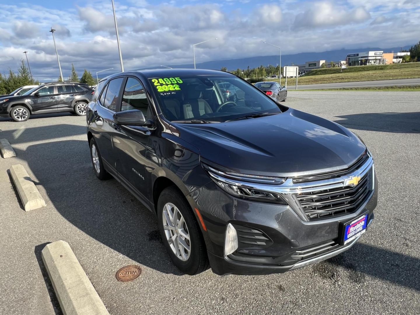 2022 Chevrolet Equinox LT AWD (2GNAXUEV5N6) with an 1.5L L4 DOHC 16V TURBO engine, 6A transmission, located at 1960 Industrial Drive, Wasilla, 99654, (907) 274-2277, 61.573475, -149.400146 - Photo#0