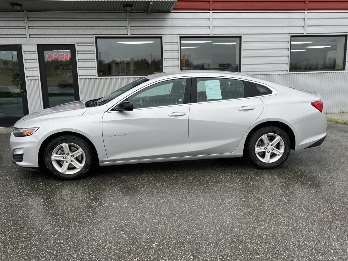 2022 Chevrolet Malibu LS (1G1ZB5ST4NF) with an 1.5L L4 DOHC 16V engine, 6A transmission, located at 1960 Industrial Drive, Wasilla, 99654, (907) 274-2277, 61.573475, -149.400146 - Photo#5