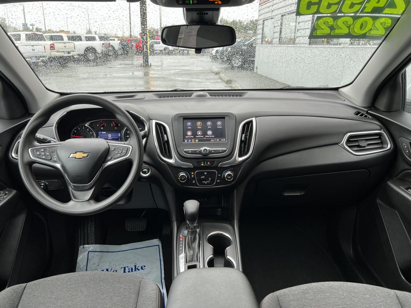 2022 Chevrolet Equinox LT AWD (3GNAXUEV7NL) with an 1.5L L4 DOHC 16V TURBO engine, 6A transmission, located at 1960 Industrial Drive, Wasilla, 99654, (907) 274-2277, 61.573475, -149.400146 - Photo#5