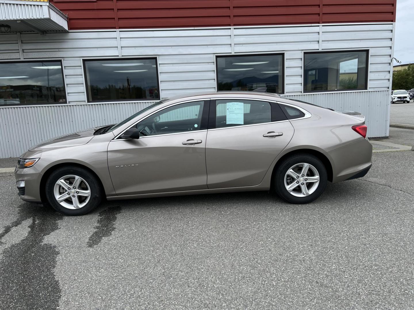 2022 Chevrolet Malibu LS (1G1ZB5ST8NF) with an 1.5L L4 DOHC 16V engine, 6A transmission, located at 1960 Industrial Drive, Wasilla, 99654, (907) 274-2277, 61.573475, -149.400146 - Photo#7