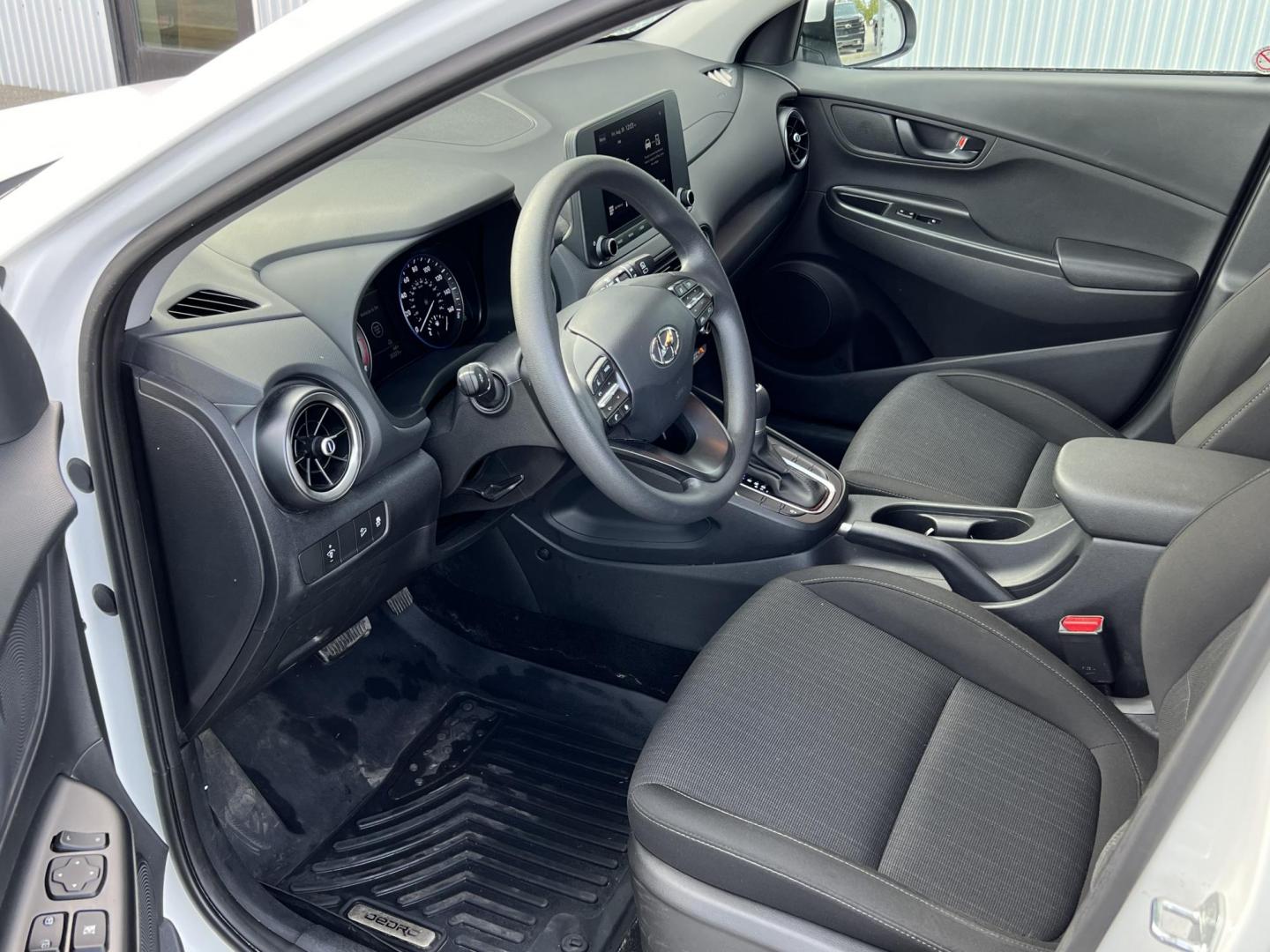 2023 WHITE HYUNDAI KONA SEL (KM8K6CABXPU) with an 2.0L engine, Continuously Variable transmission, located at 1960 Industrial Drive, Wasilla, 99654, (907) 274-2277, 61.573475, -149.400146 - Photo#12