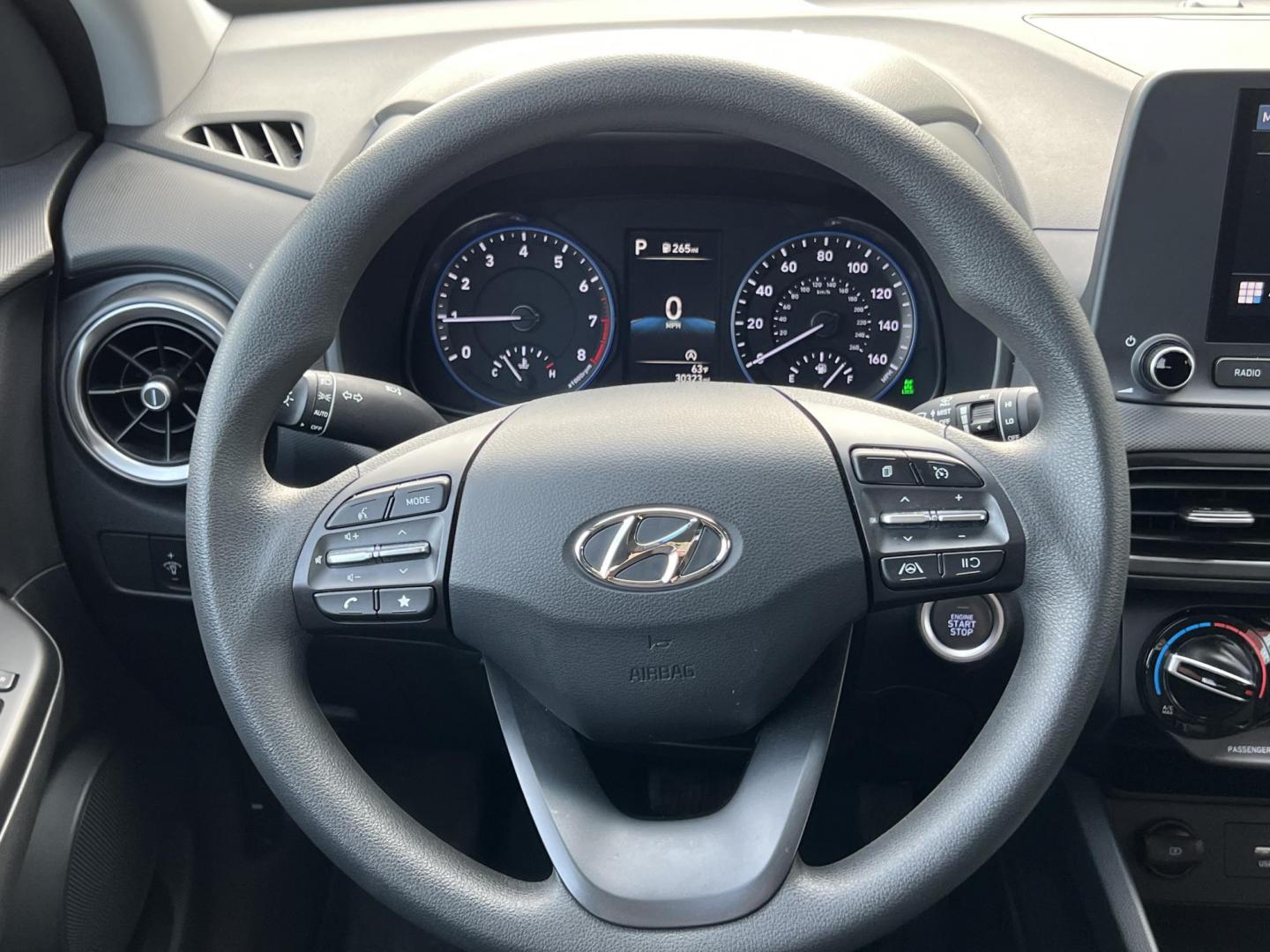 2023 WHITE HYUNDAI KONA SEL (KM8K6CABXPU) with an 2.0L engine, Continuously Variable transmission, located at 1960 Industrial Drive, Wasilla, 99654, (907) 274-2277, 61.573475, -149.400146 - Photo#9