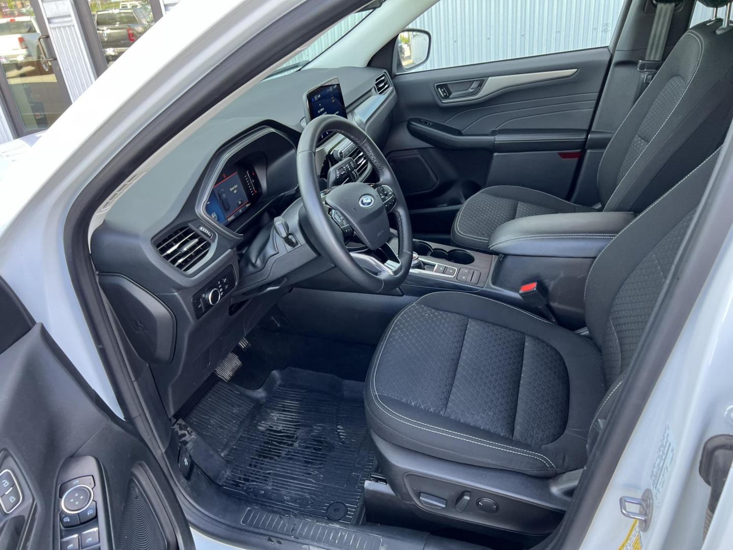 2023 WHITE FORD ESCAPE ACTIVE (1FMCU9GN3PU) with an 1.5L engine, Automatic transmission, located at 1960 Industrial Drive, Wasilla, 99654, (907) 274-2277, 61.573475, -149.400146 - Photo#15