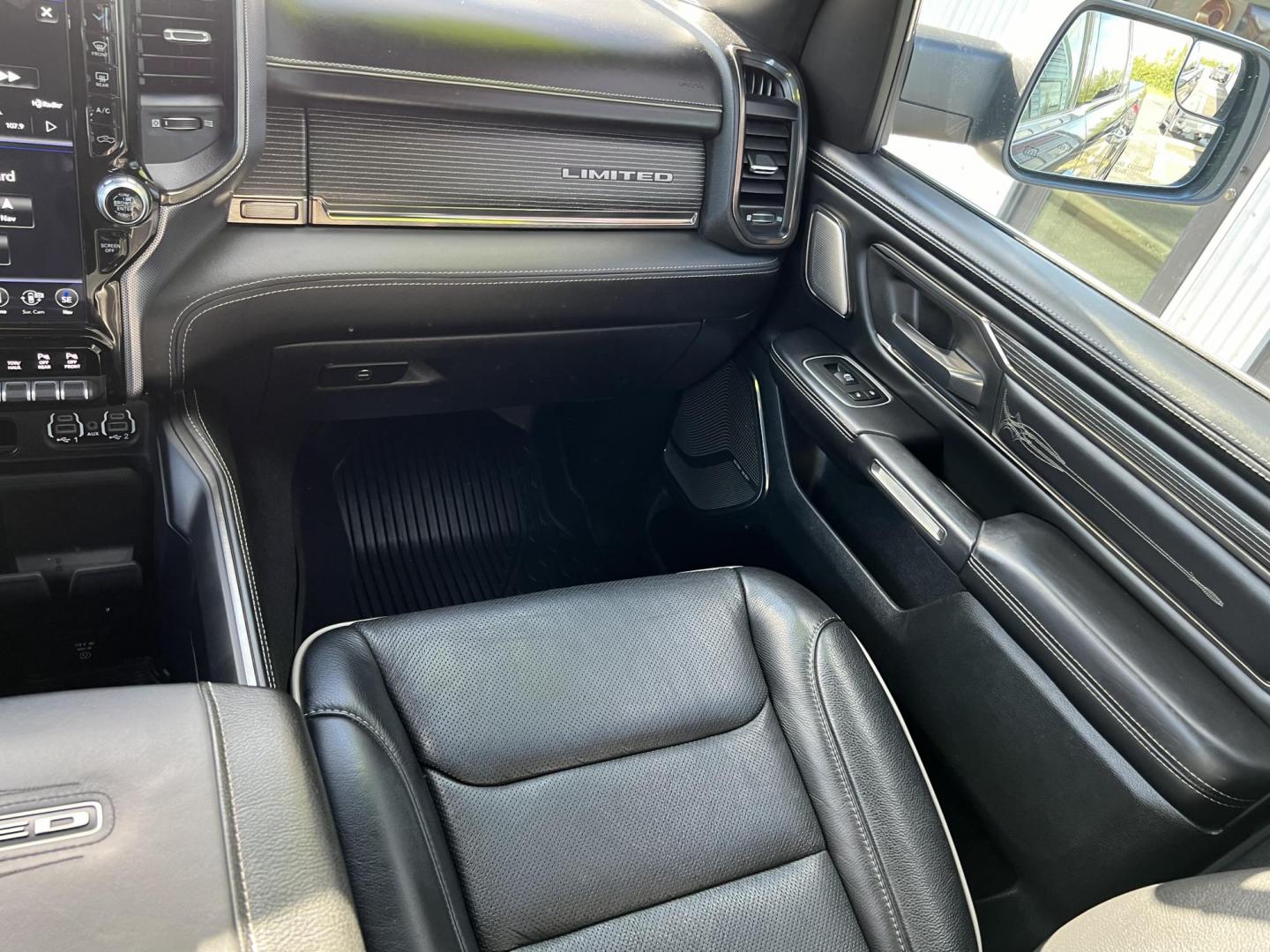 2020 RAM 1500 Limited Crew Cab SWB 4WD (1C6SRFHT0LN) with an 5.7L V8 OHV 16V engine, 8A transmission, located at 1960 Industrial Drive, Wasilla, 99654, (907) 274-2277, 61.573475, -149.400146 - Photo#12