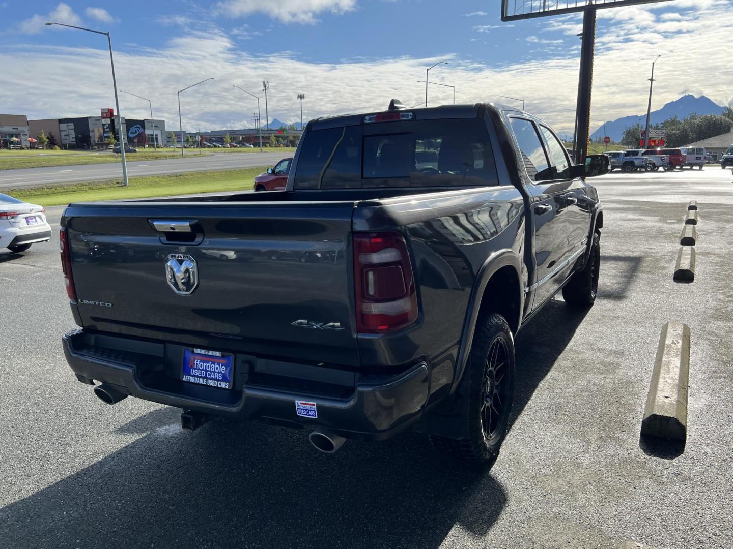 2020 RAM 1500 Limited Crew Cab SWB 4WD (1C6SRFHT0LN) with an 5.7L V8 OHV 16V engine, 8A transmission, located at 1960 Industrial Drive, Wasilla, 99654, (907) 274-2277, 61.573475, -149.400146 - Photo#6