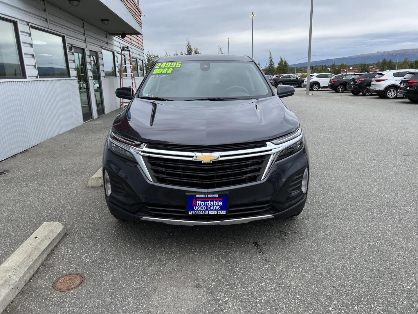 2022 Chevrolet Equinox LT AWD (2GNAXUEV9N6) with an 1.5L L4 DOHC 16V TURBO engine, 6A transmission, located at 1960 Industrial Drive, Wasilla, 99654, (907) 274-2277, 61.573475, -149.400146 - Photo#0