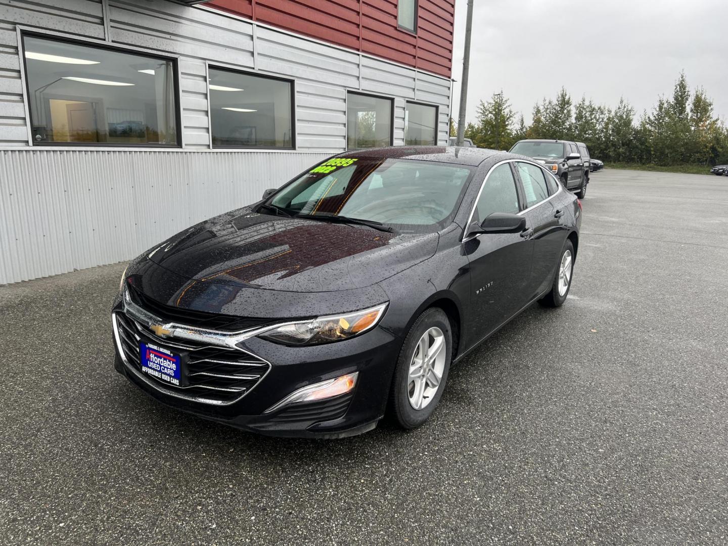 2022 GRAY CHEVROLET MALIBU LS (1G1ZB5ST1NF) with an 1.5L engine, Continuously Variable transmission, located at 1960 Industrial Drive, Wasilla, 99654, (907) 274-2277, 61.573475, -149.400146 - Photo#1