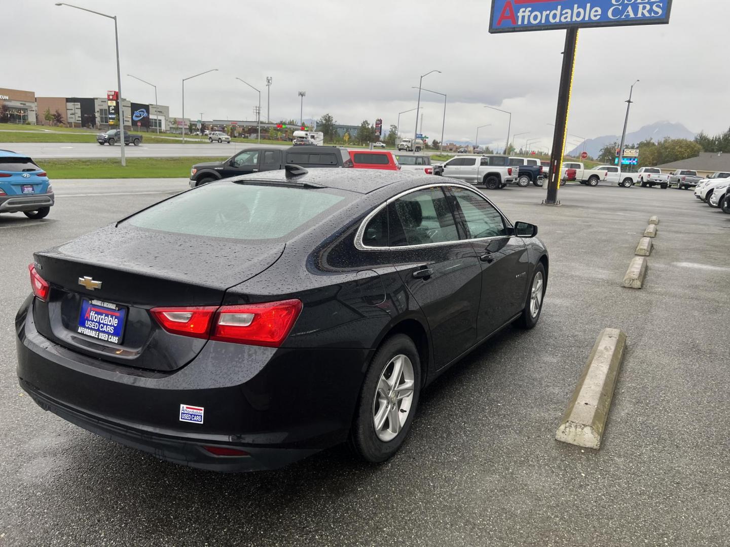 2022 GRAY CHEVROLET MALIBU LS (1G1ZB5ST1NF) with an 1.5L engine, Continuously Variable transmission, located at 1960 Industrial Drive, Wasilla, 99654, (907) 274-2277, 61.573475, -149.400146 - Photo#6