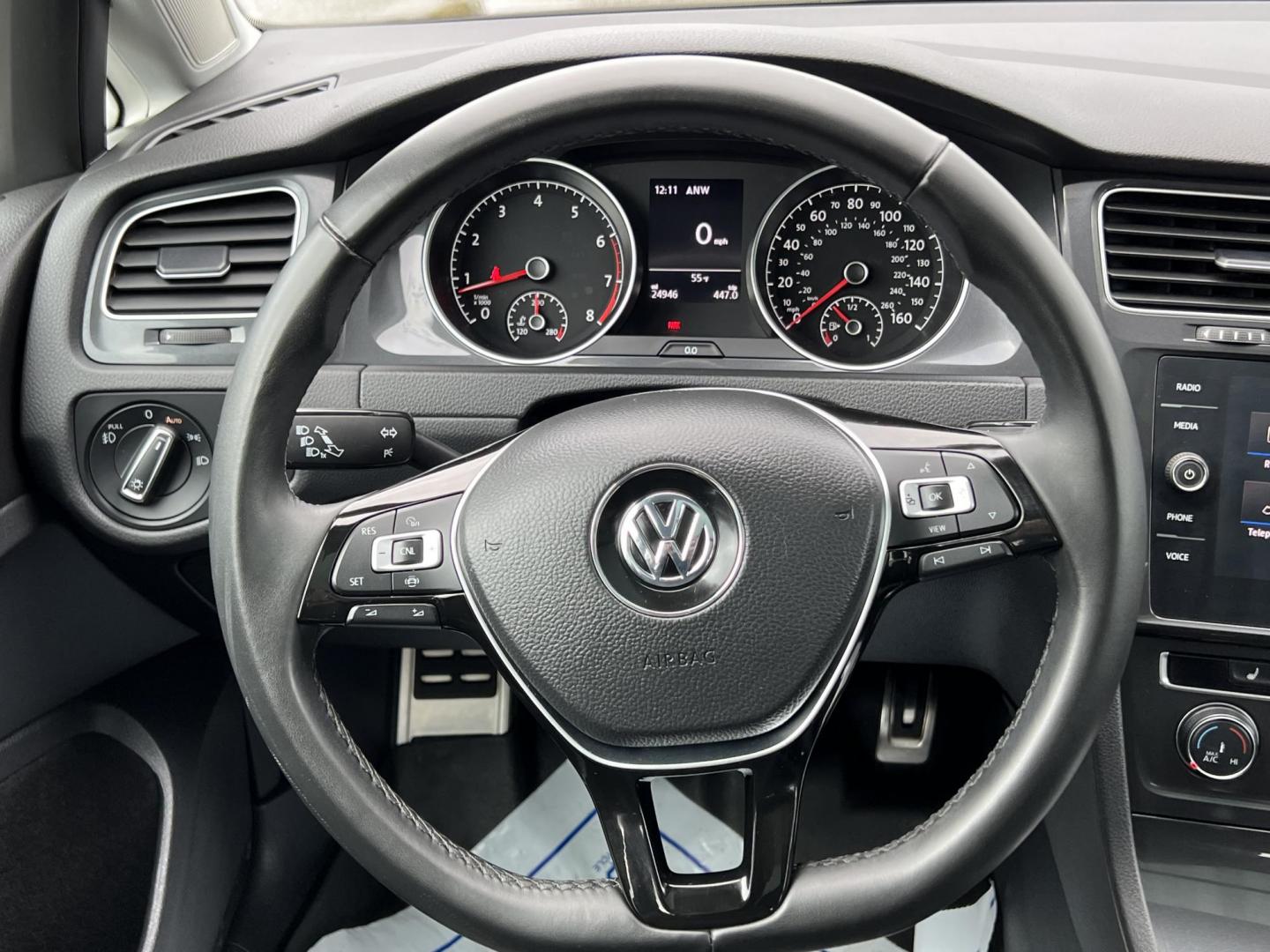 2019 GREY Volkswagen Golf Alltrack TSI S 6M (3VWM17AUXKM) with an 1.8L L4 DOHC 16V engine, 6 speed Manual transmission, located at 1960 Industrial Drive, Wasilla, 99654, (907) 274-2277, 61.573475, -149.400146 - Photo#12