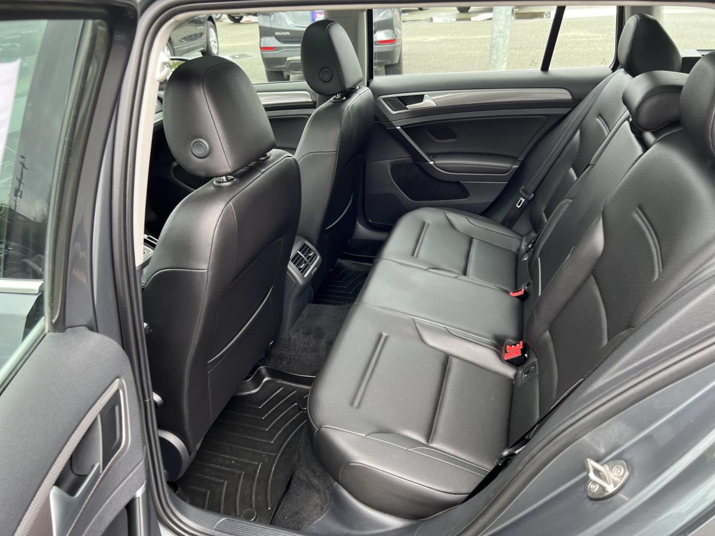 2019 GREY Volkswagen Golf Alltrack TSI S 6M (3VWM17AUXKM) with an 1.8L L4 DOHC 16V engine, 6 speed Manual transmission, located at 1960 Industrial Drive, Wasilla, 99654, (907) 274-2277, 61.573475, -149.400146 - Photo#6