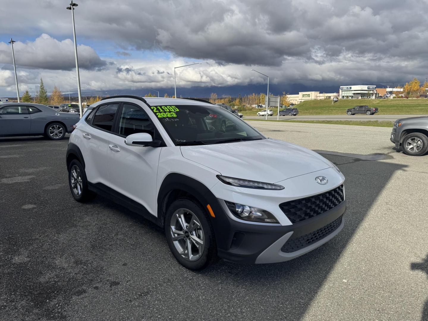 2023 BLACK HYUNDAI KONA SEL (KM8K6CAB0PU) with an 2.0L engine, Continuously Variable transmission, located at 1960 Industrial Drive, Wasilla, 99654, (907) 274-2277, 61.573475, -149.400146 - Photo#3