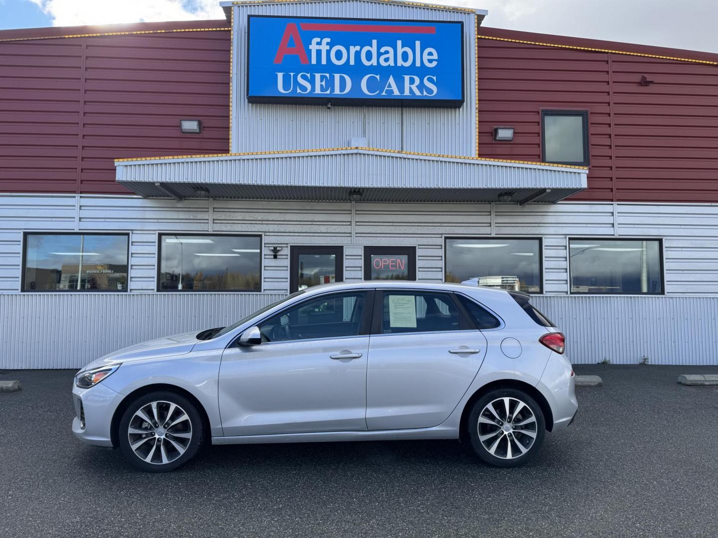 2019 SILVER HYUNDAI ELANTRA GT (KMHH35LE2KU) with an 2.0L engine, Automatic transmission, located at 1960 Industrial Drive, Wasilla, 99654, (907) 274-2277, 61.573475, -149.400146 - Photo#0