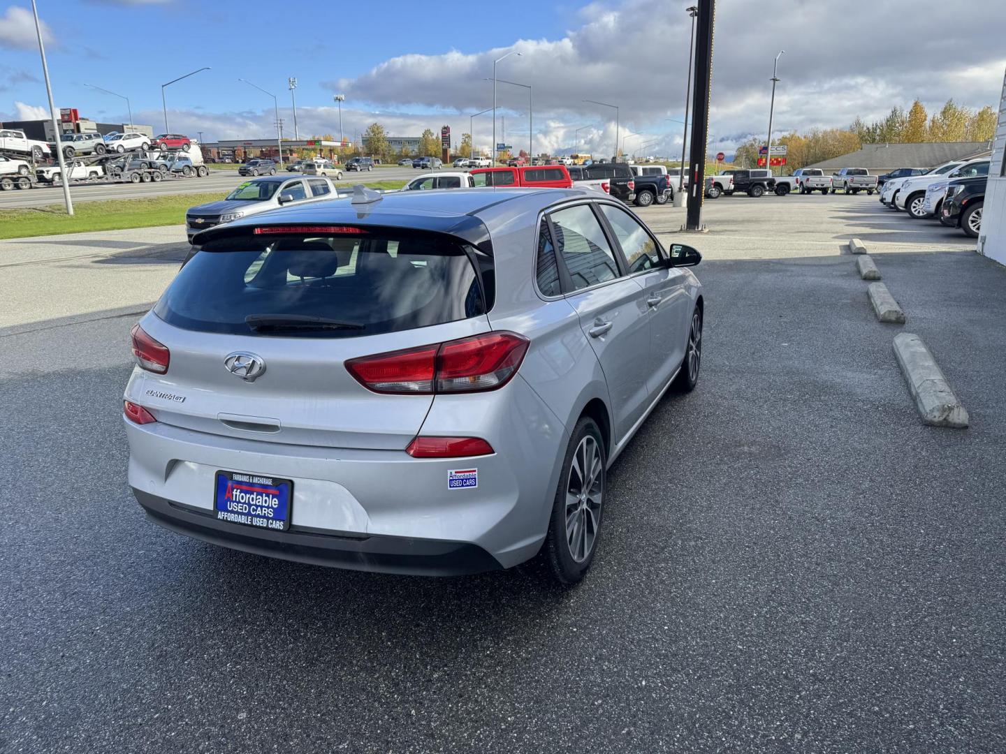 2019 SILVER HYUNDAI ELANTRA GT (KMHH35LE2KU) with an 2.0L engine, Automatic transmission, located at 1960 Industrial Drive, Wasilla, 99654, (907) 274-2277, 61.573475, -149.400146 - Photo#1