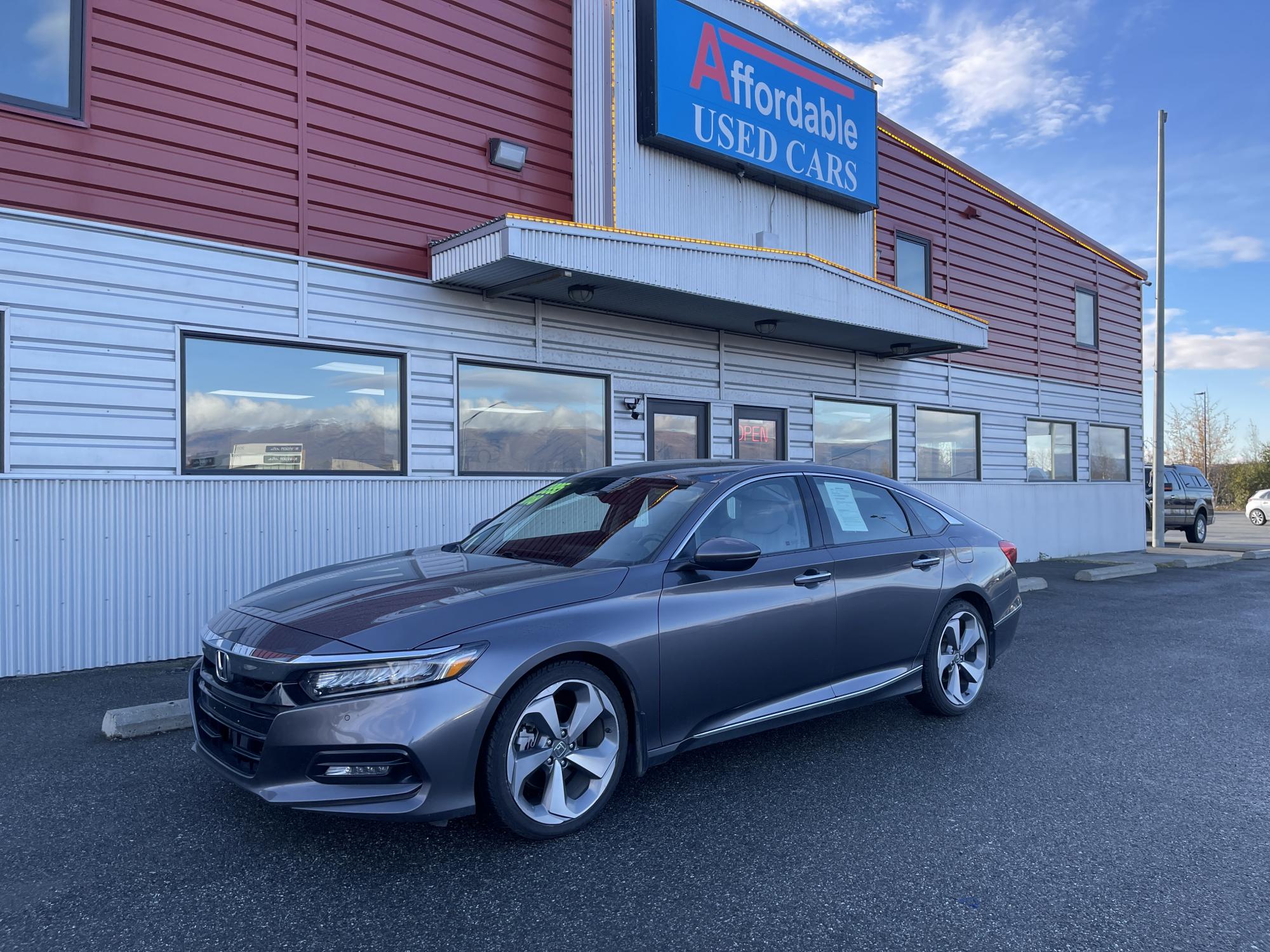 photo of 2018 HONDA ACCORD TOURING