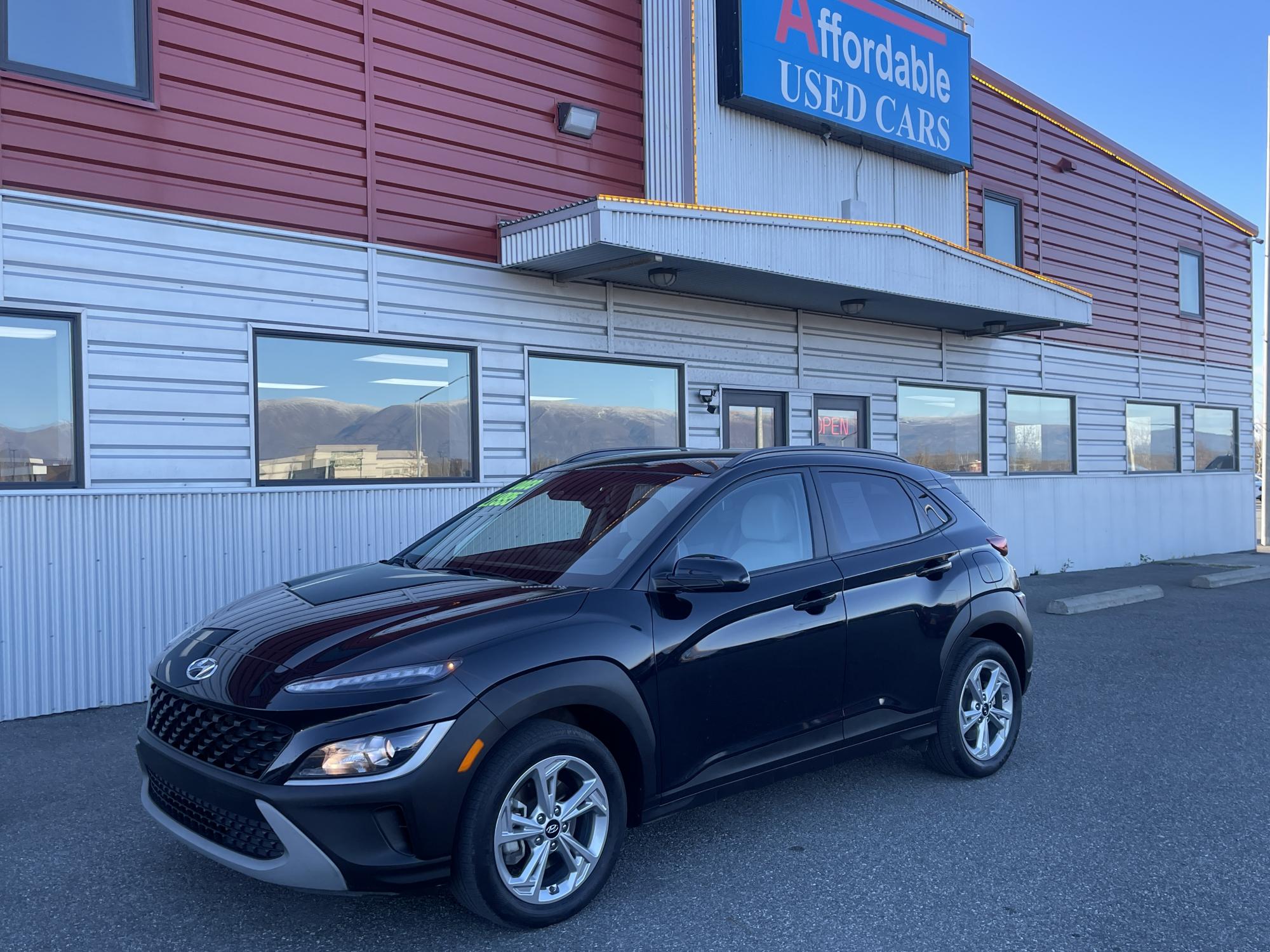 photo of 2023 Hyundai Kona SEL AWD