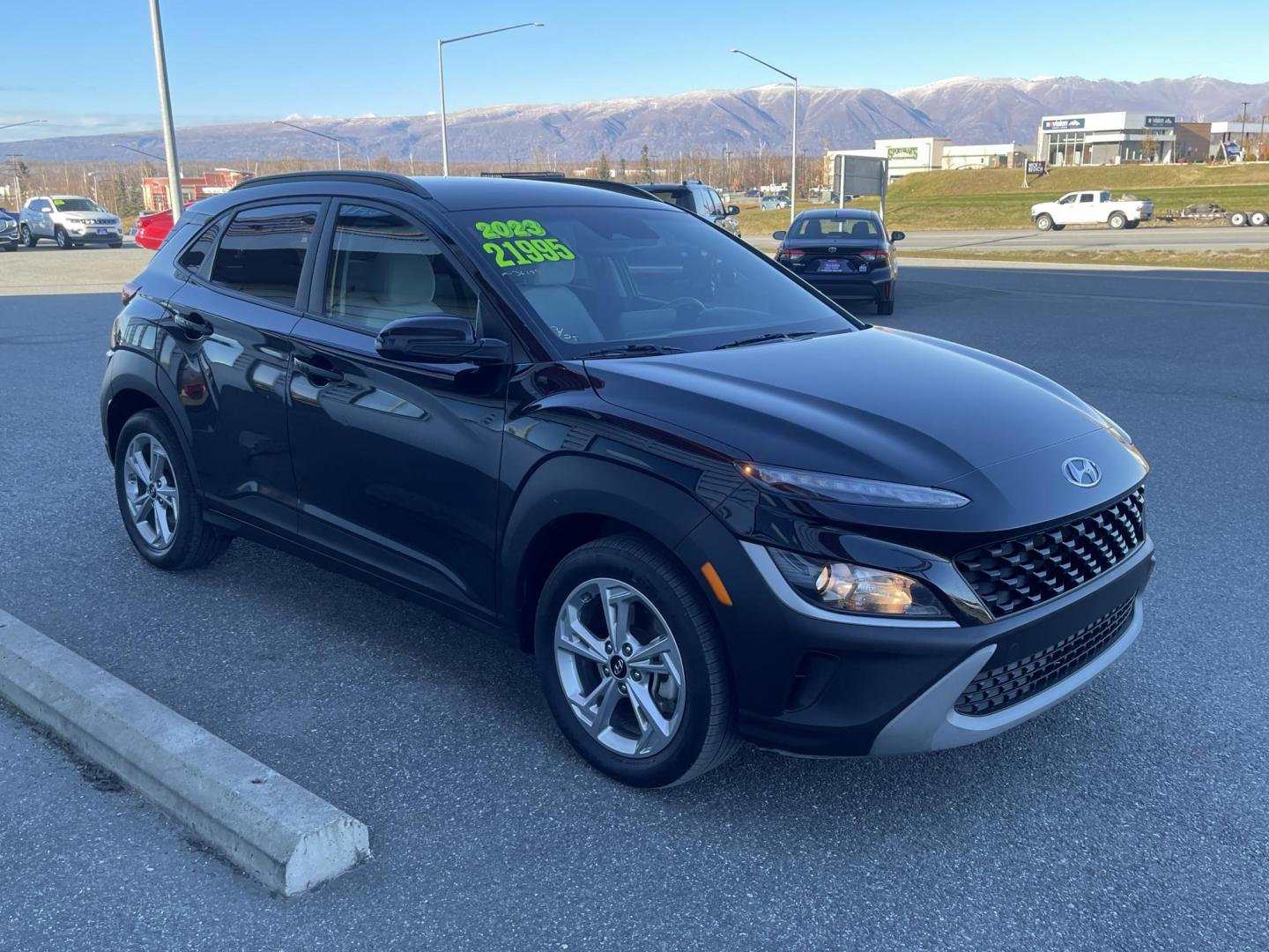 2023 BLACK Hyundai Kona SEL AWD (KM8K6CAB0PU) with an 2.0L L4 DOHC 16V engine, CVT transmission, located at 1960 Industrial Drive, Wasilla, 99654, (907) 274-2277, 61.573475, -149.400146 - Photo#4