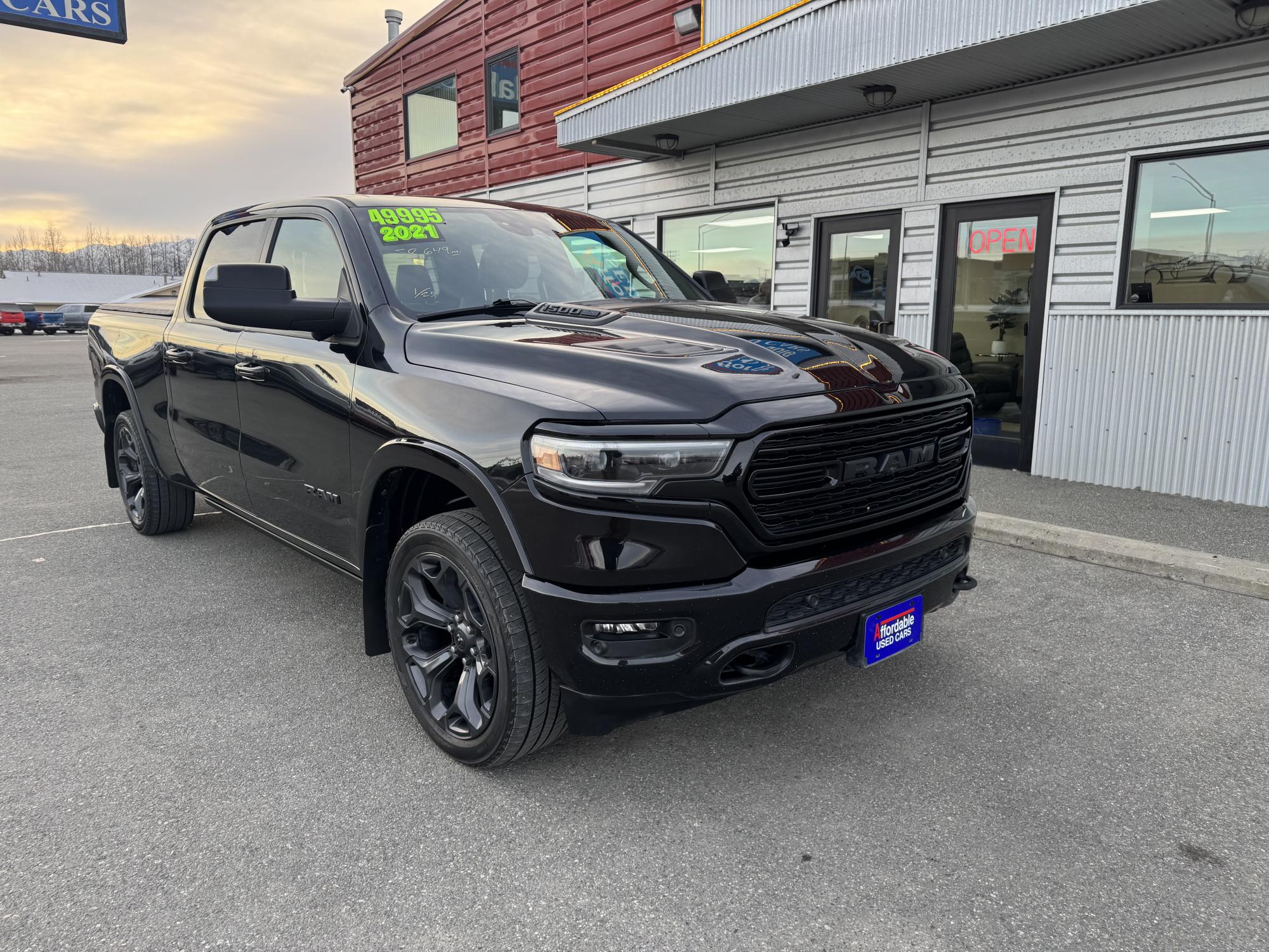 photo of 2021 RAM 1500 Limited Crew Cab LWB 4WD