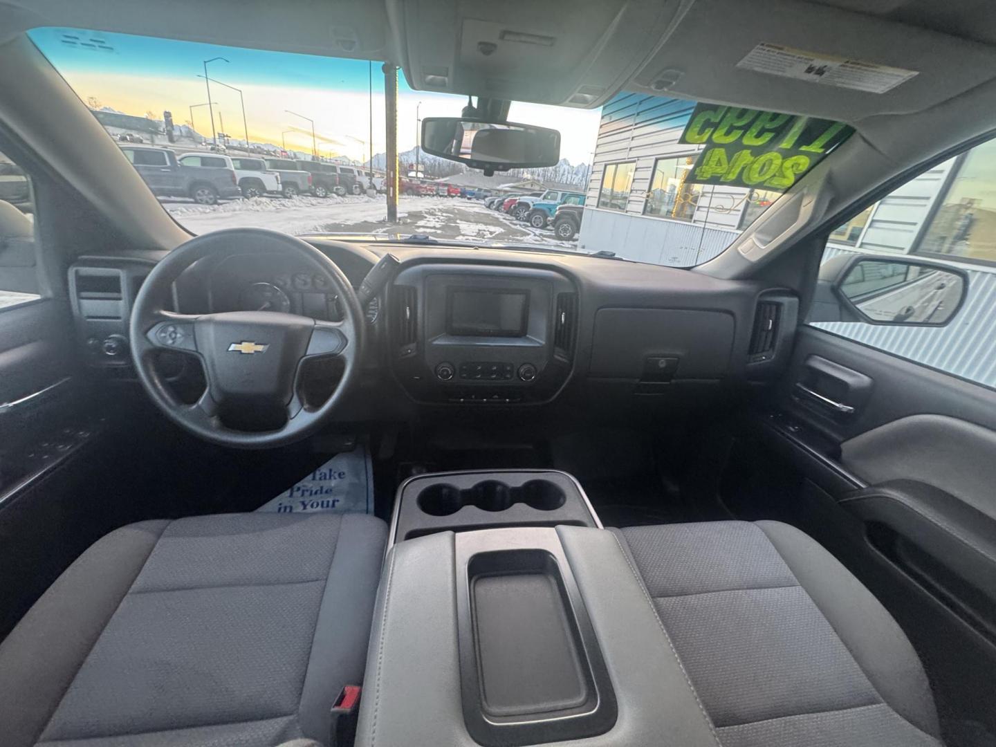 2014 WHITE Chevrolet Silverado 1500 Work Truck 1WT Crew Cab 4WD (3GCUKPEHXEG) with an 4.3L V6 OHV 12V engine, 6-Speed Automatic transmission, located at 1960 Industrial Drive, Wasilla, 99654, (907) 274-2277, 61.573475, -149.400146 - Photo#9