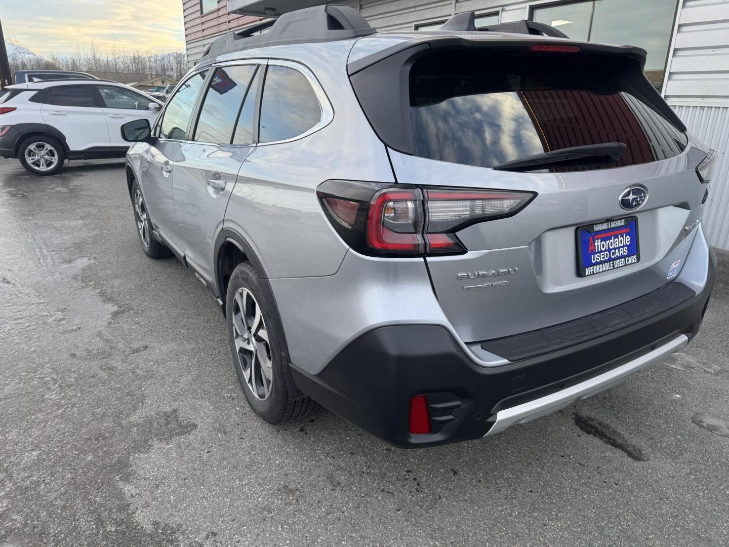 2020 SILVER Subaru Outback Limited (4S4BTALC5L3) with an 2.5L H4 DOHC 16V engine, CVT transmission, located at 1960 Industrial Drive, Wasilla, 99654, (907) 274-2277, 61.573475, -149.400146 - Photo#3