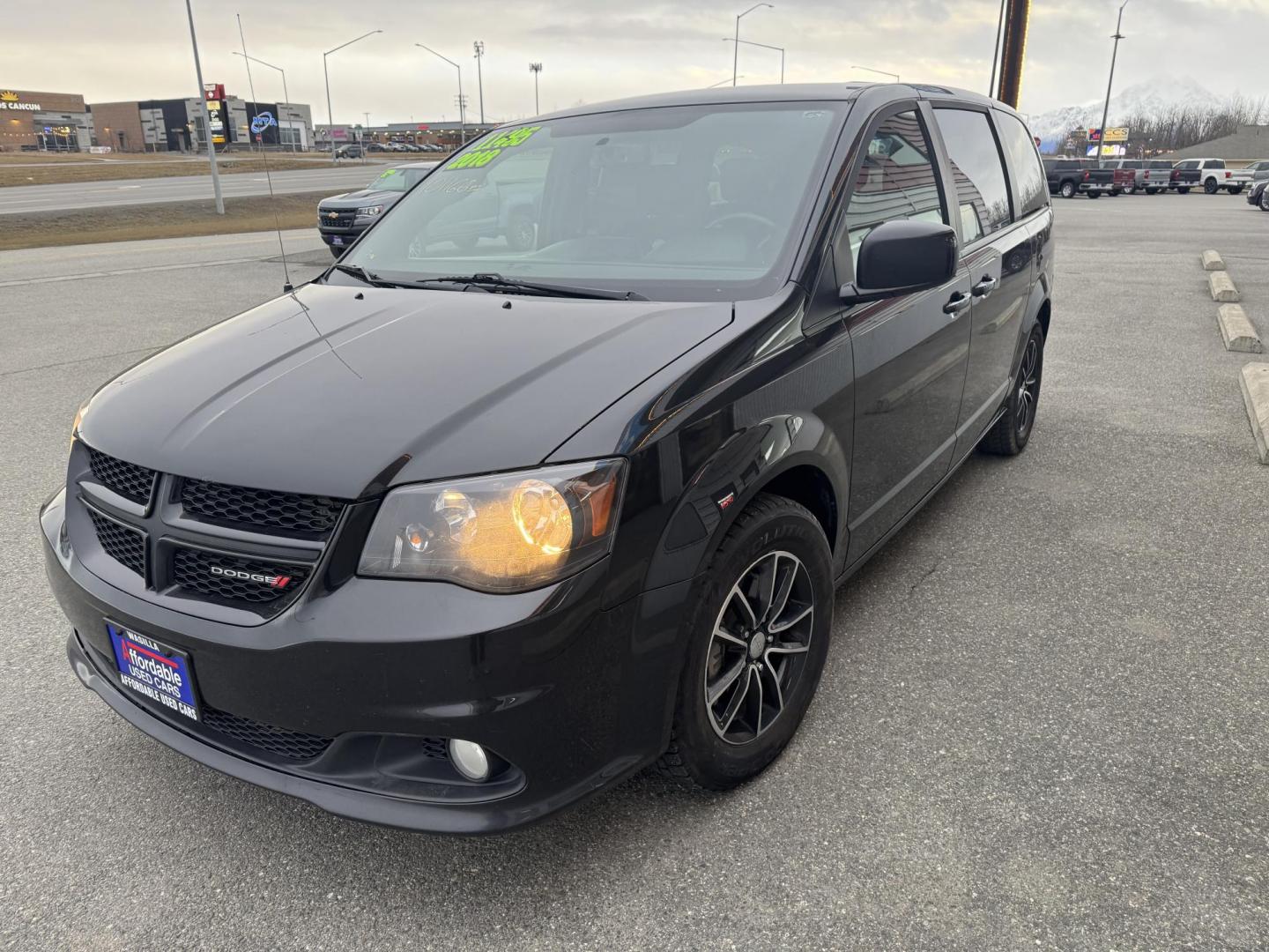 2018 BLACK Dodge Grand Caravan SE (2C4RDGBG5JR) with an 3.6L V6 DOHC 24V engine, 6A transmission, located at 1960 Industrial Drive, Wasilla, 99654, (907) 274-2277, 61.573475, -149.400146 - Photo#0