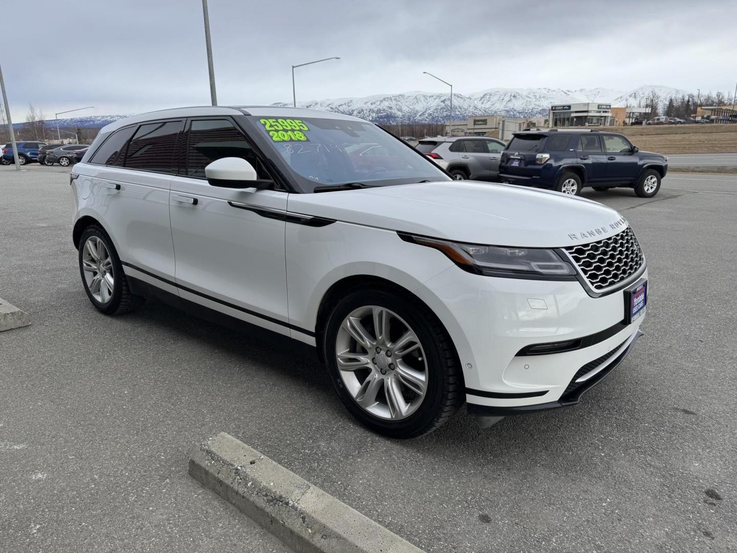 2018 WHITE Land Rover Range Rover Velar SE (SALYC2RV1JA) with an 3.0L V6 DOHC 24V - supercharged engine, 8A transmission, located at 1960 Industrial Drive, Wasilla, 99654, (907) 274-2277, 61.573475, -149.400146 - Photo#2