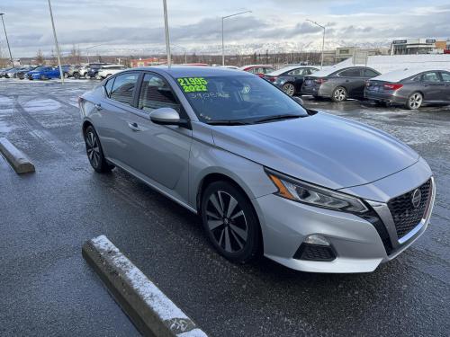 2022 Nissan Altima 2.5 SV