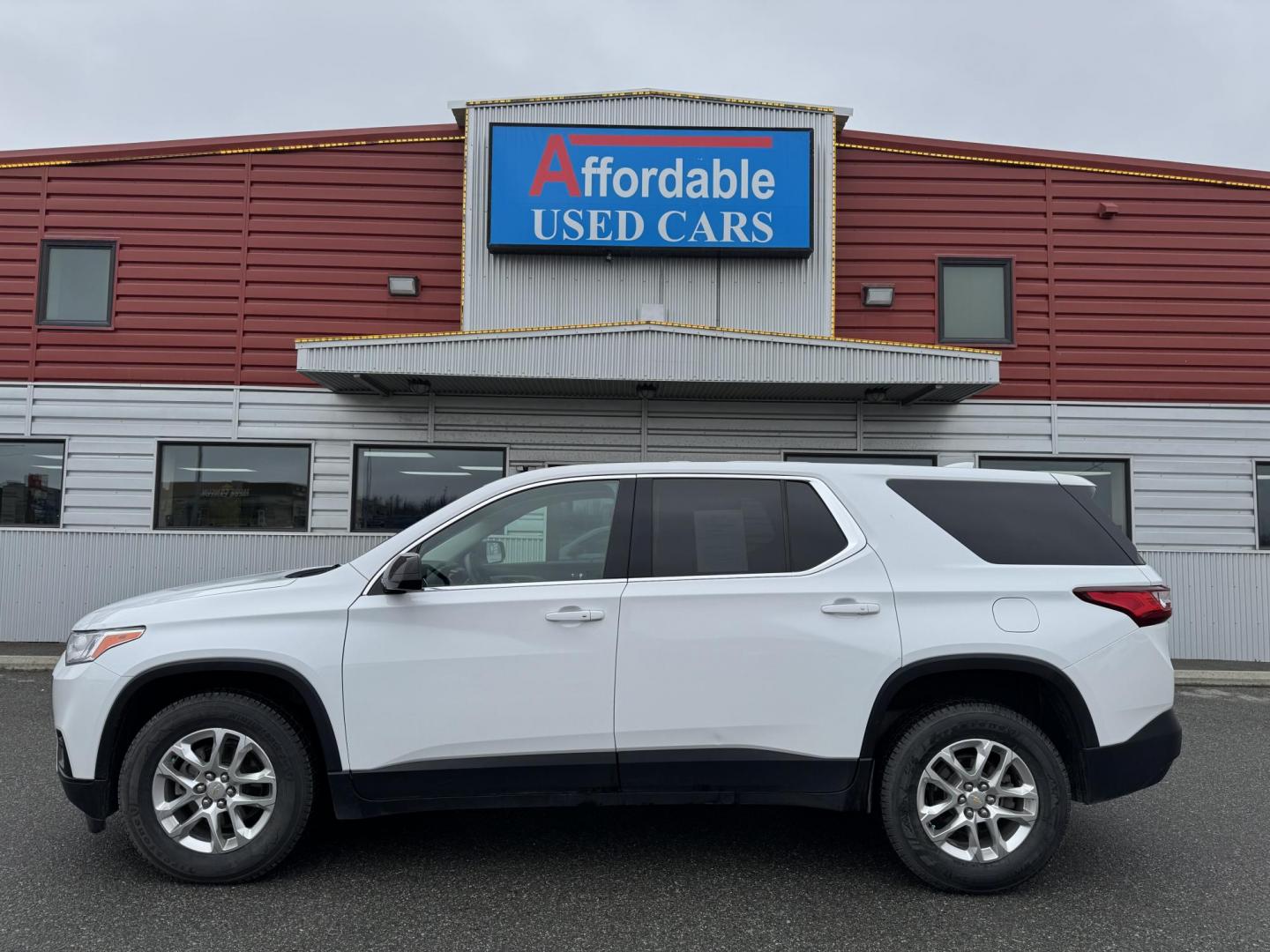 2020 WHITE Chevrolet Traverse LS AWD (1GNEVFKW5LJ) with an 3.6L V6 DOHC 24V engine, 9A transmission, located at 1960 Industrial Drive, Wasilla, 99654, (907) 274-2277, 61.573475, -149.400146 - Photo#0