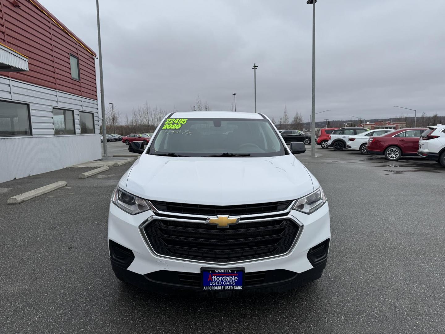 2020 WHITE Chevrolet Traverse LS AWD (1GNEVFKW5LJ) with an 3.6L V6 DOHC 24V engine, 9A transmission, located at 1960 Industrial Drive, Wasilla, 99654, (907) 274-2277, 61.573475, -149.400146 - Photo#2