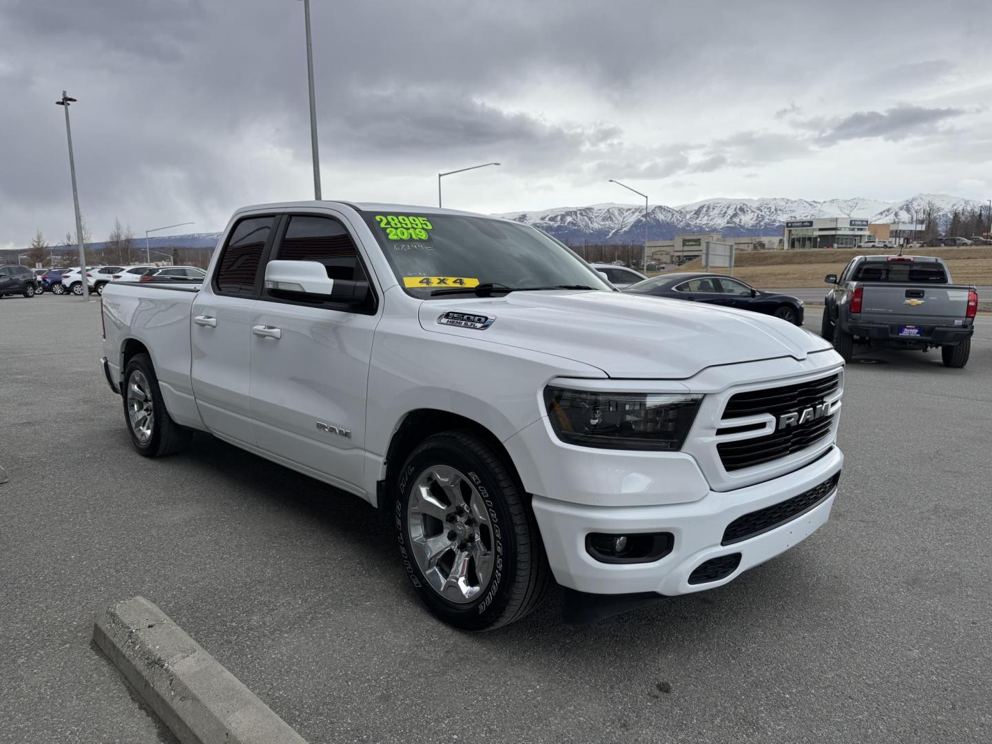 2019 WHITE RAM 1500 SPORT Quad Cab 4WD (1C6SRFBT2KN) with an 5.7 L V8 engine, 8A transmission, located at 1960 Industrial Drive, Wasilla, 99654, (907) 274-2277, 61.573475, -149.400146 - Photo#7