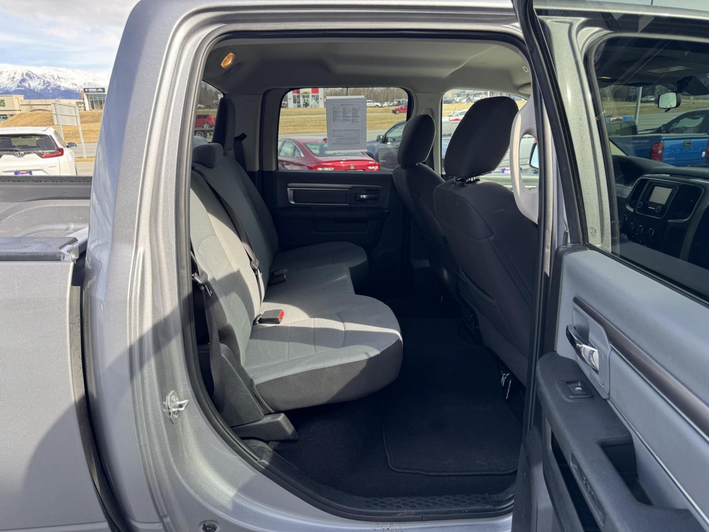 2022 SILVER RAM 1500 CLASSIC SLT (1C6RR7LG1NS) with an 3.6L engine, Automatic transmission, located at 1960 Industrial Drive, Wasilla, 99654, (907) 274-2277, 61.573475, -149.400146 - Photo#16