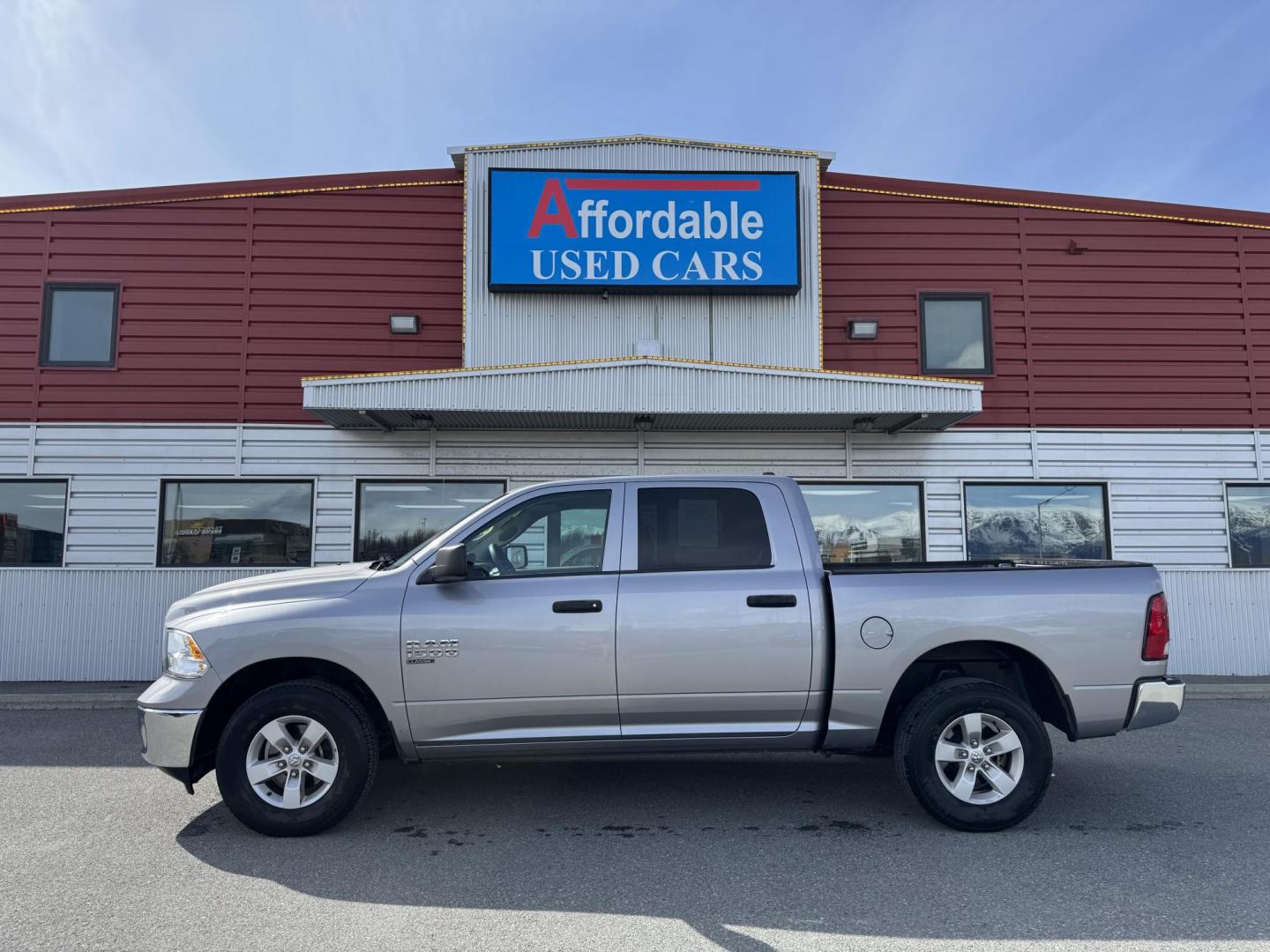 2022 SILVER RAM 1500 CLASSIC SLT (1C6RR7LG1NS) with an 3.6L engine, Automatic transmission, located at 1960 Industrial Drive, Wasilla, 99654, (907) 274-2277, 61.573475, -149.400146 - Photo#0