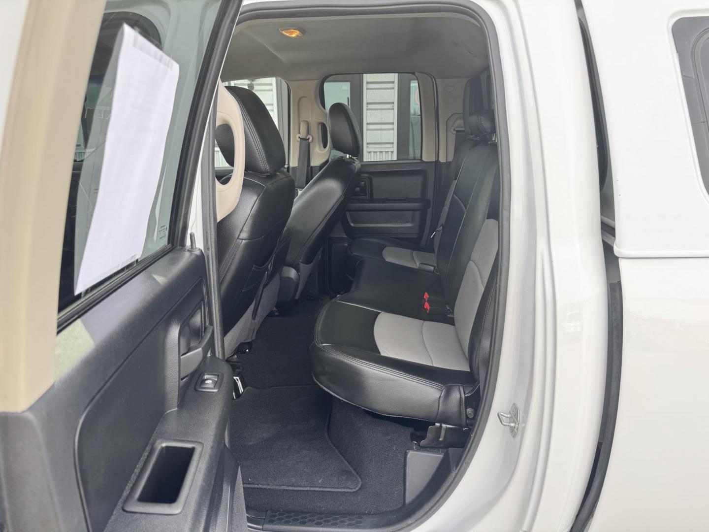 2016 WHITE RAM 1500 Tradesman Quad Cab 4WD (1C6RR7FT9GS) with an 5.7L V8 OHV 16V engine, 6A transmission, located at 1960 Industrial Drive, Wasilla, 99654, (907) 274-2277, 61.573475, -149.400146 - Photo#10