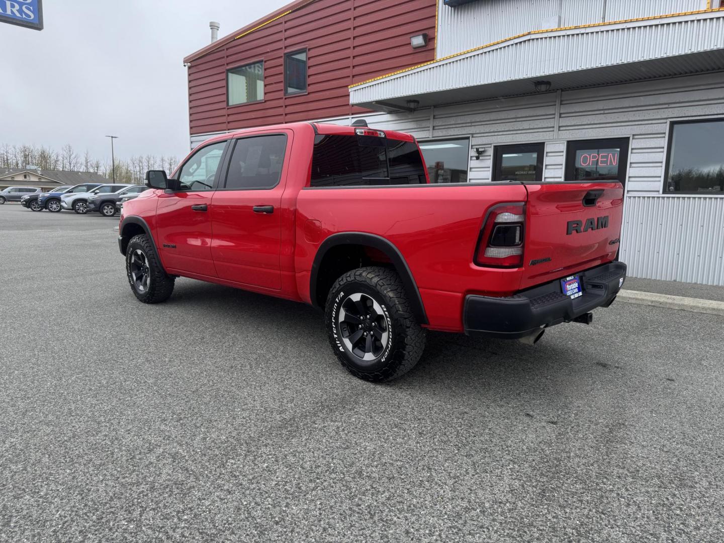 2022 RED RAM 1500 Rebel Crew Cab SB 4WD (1C6SRFLT6NN) with an 5.7L V8 OHV 16V engine, 8A transmission, located at 1960 Industrial Drive, Wasilla, 99654, (907) 274-2277, 61.573475, -149.400146 - Photo#3