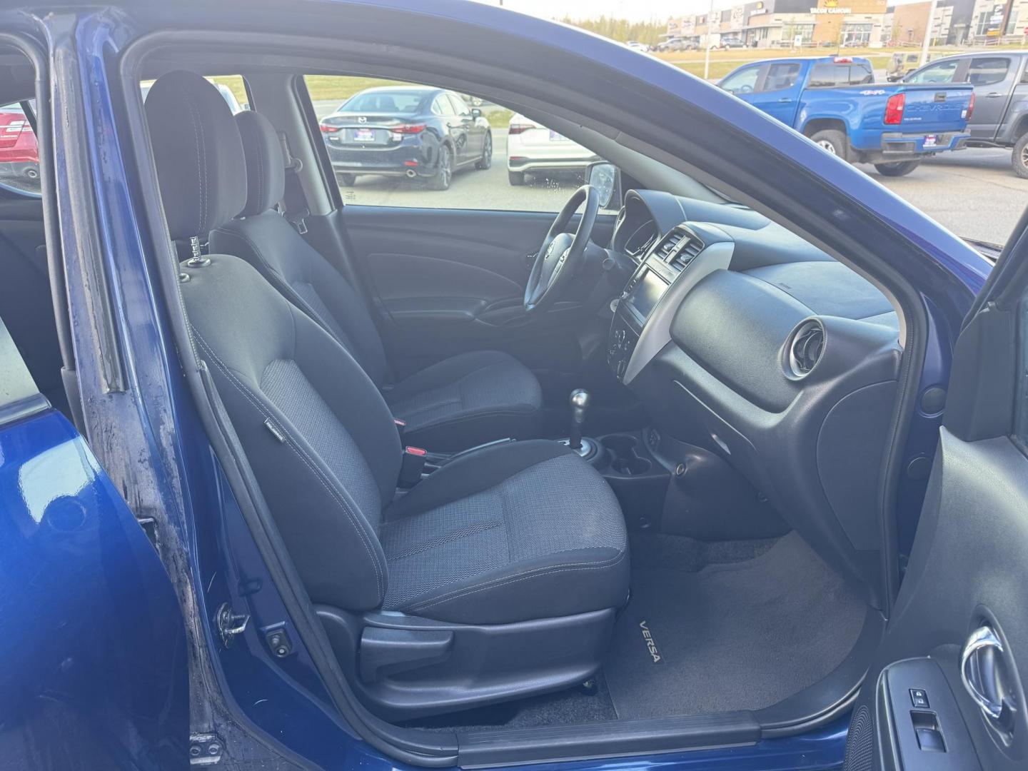 2019 BLUE Nissan Versa 1.6 SV Sedan (3N1CN7AP3KL) with an 1.6L L4 DOHC 16V engine, CVT transmission, located at 1960 Industrial Drive, Wasilla, 99654, (907) 274-2277, 61.573475, -149.400146 - Photo#16
