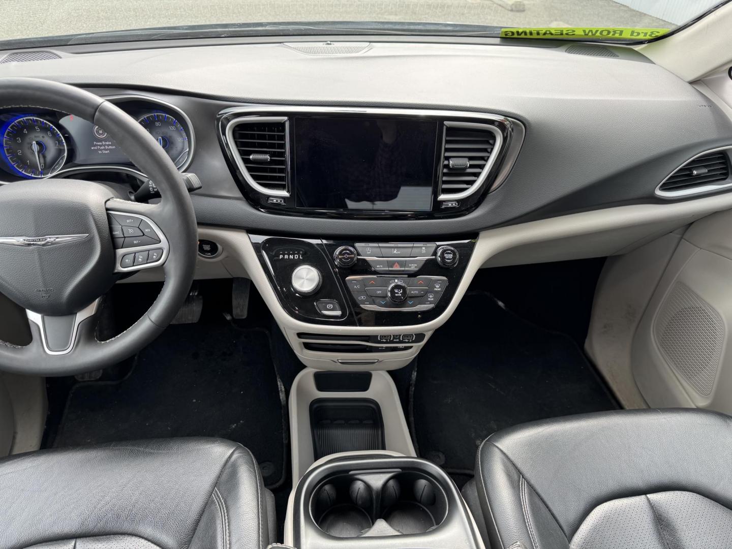 2022 GRAY Chrysler Pacifica Touring-L (2C4RC1BGXNR) with an 3.6L V6 DOHC 24V engine, 9A transmission, located at 1960 Industrial Drive, Wasilla, 99654, (907) 274-2277, 61.573475, -149.400146 - Photo#9