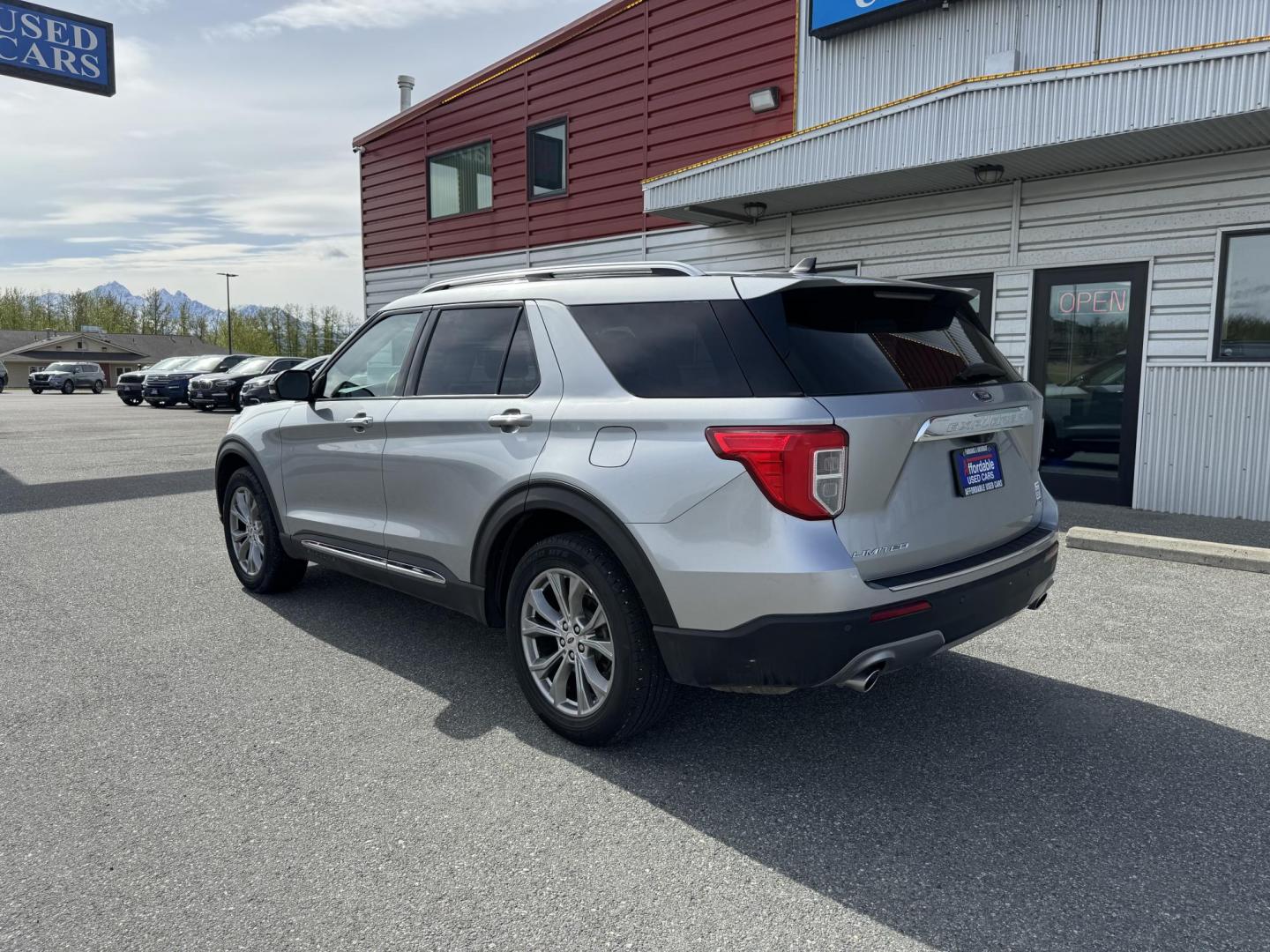 2022 SILVER FORD EXPLORER LIMITED (1FMSK8FH0NG) with an 2.3L engine, Automatic transmission, located at 1960 Industrial Drive, Wasilla, 99654, (907) 274-2277, 61.573475, -149.400146 - Photo#1