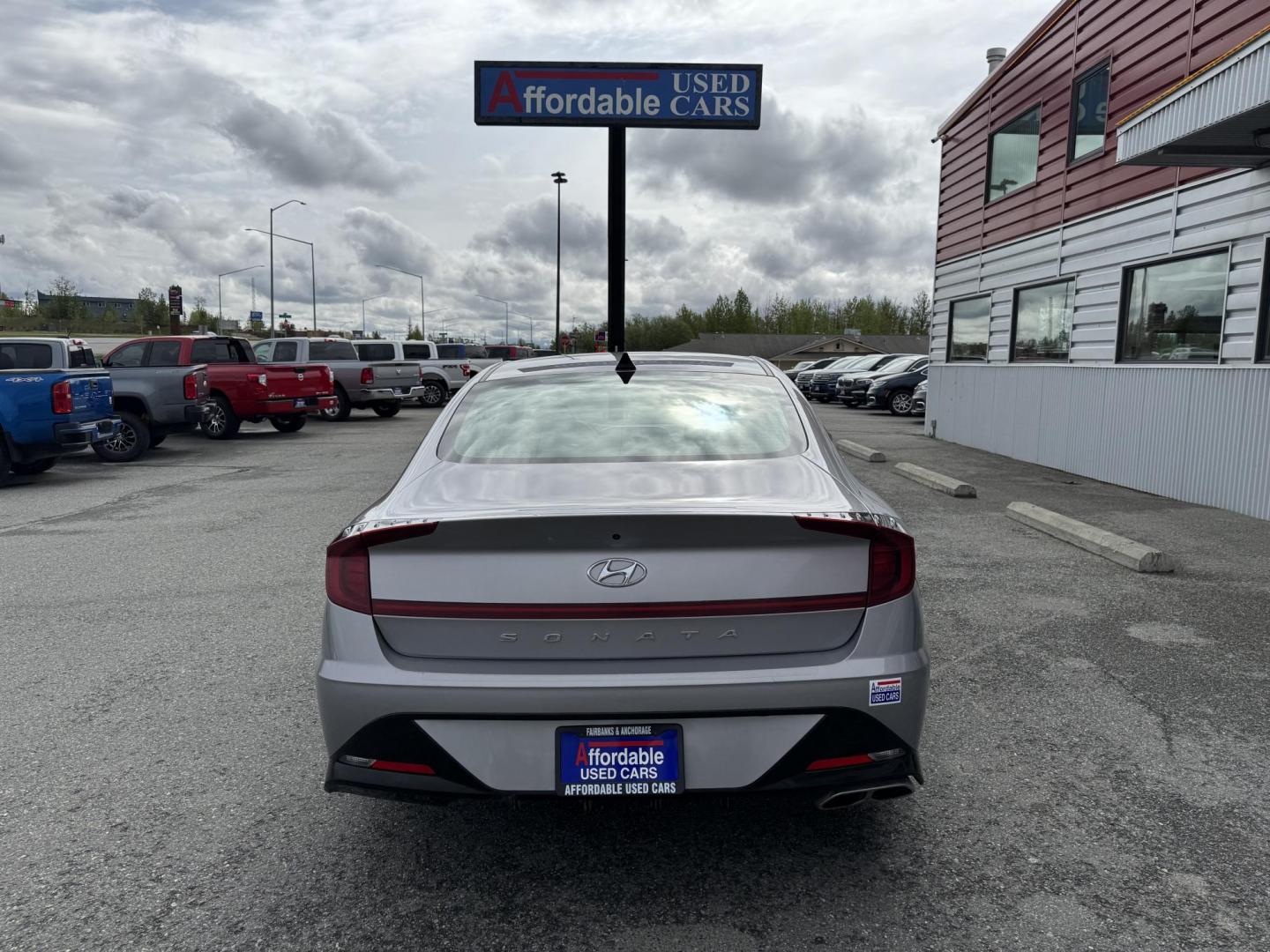 2023 SILVER HYUNDAI SONATA SEL (KMHL64JA6PA) with an 2.5L engine, Automatic transmission, located at 1960 Industrial Drive, Wasilla, 99654, (907) 274-2277, 61.573475, -149.400146 - Photo#2