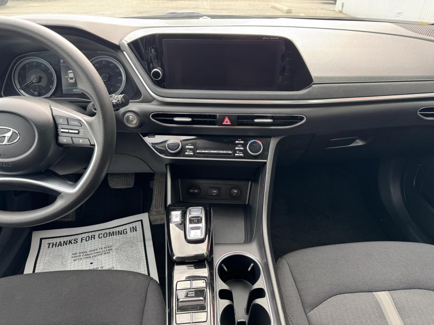 2023 SILVER HYUNDAI SONATA SEL (KMHL64JA6PA) with an 2.5L engine, Automatic transmission, located at 1960 Industrial Drive, Wasilla, 99654, (907) 274-2277, 61.573475, -149.400146 - Photo#10