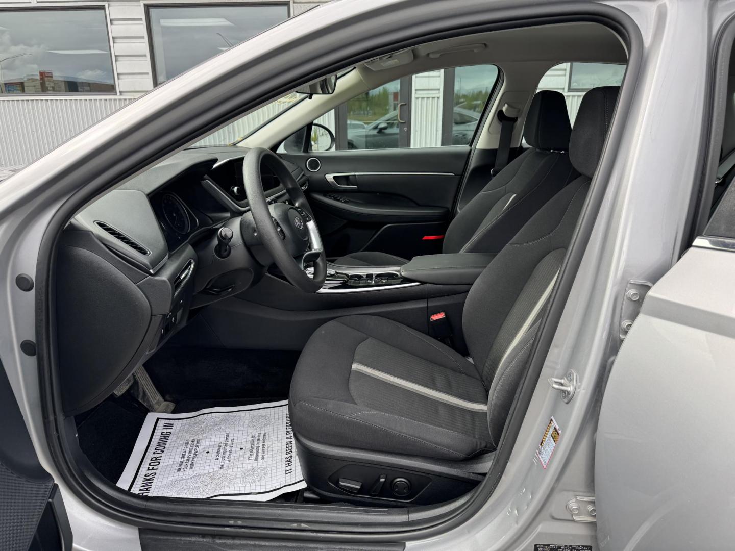 2023 SILVER HYUNDAI SONATA SEL (KMHL64JA6PA) with an 2.5L engine, Automatic transmission, located at 1960 Industrial Drive, Wasilla, 99654, (907) 274-2277, 61.573475, -149.400146 - Photo#12