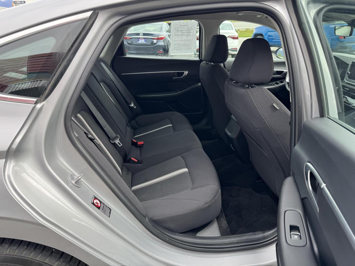2023 SILVER HYUNDAI SONATA SEL (KMHL64JA6PA) with an 2.5L engine, Automatic transmission, located at 1960 Industrial Drive, Wasilla, 99654, (907) 274-2277, 61.573475, -149.400146 - Photo#16