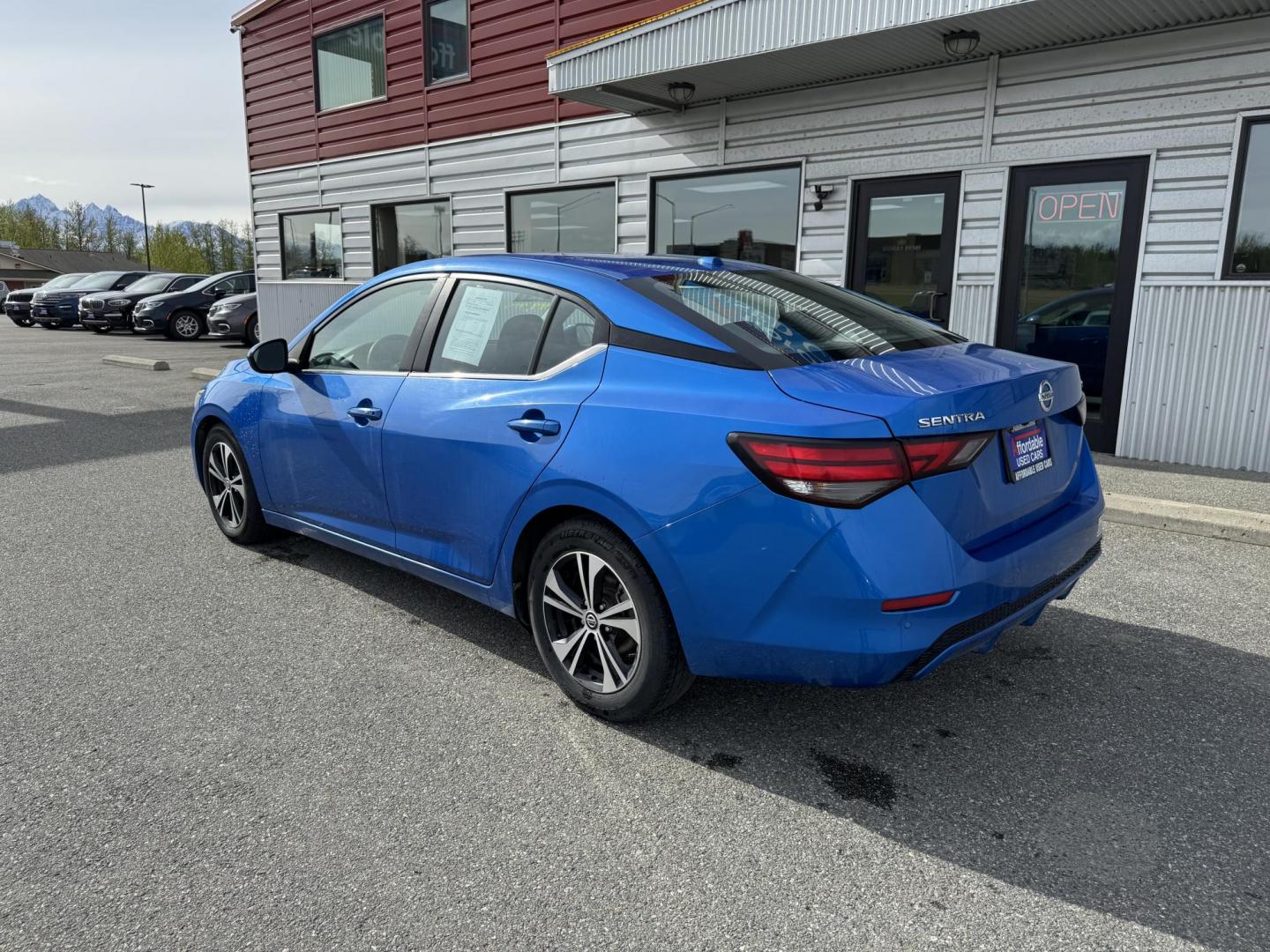 2021 BLUE NISSAN SENTRA SV (3N1AB8CV4MY) with an 2.0L engine, Continuously Variable transmission, located at 1960 Industrial Drive, Wasilla, 99654, (907) 274-2277, 61.573475, -149.400146 - Photo#3