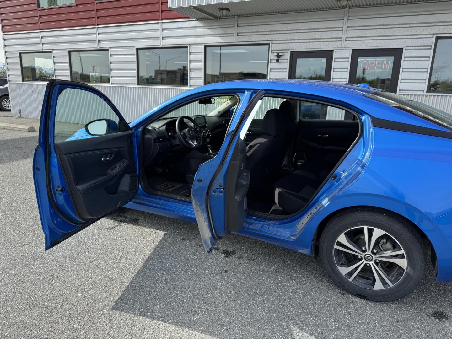 2021 BLUE NISSAN SENTRA SV (3N1AB8CV4MY) with an 2.0L engine, Continuously Variable transmission, located at 1960 Industrial Drive, Wasilla, 99654, (907) 274-2277, 61.573475, -149.400146 - Photo#14