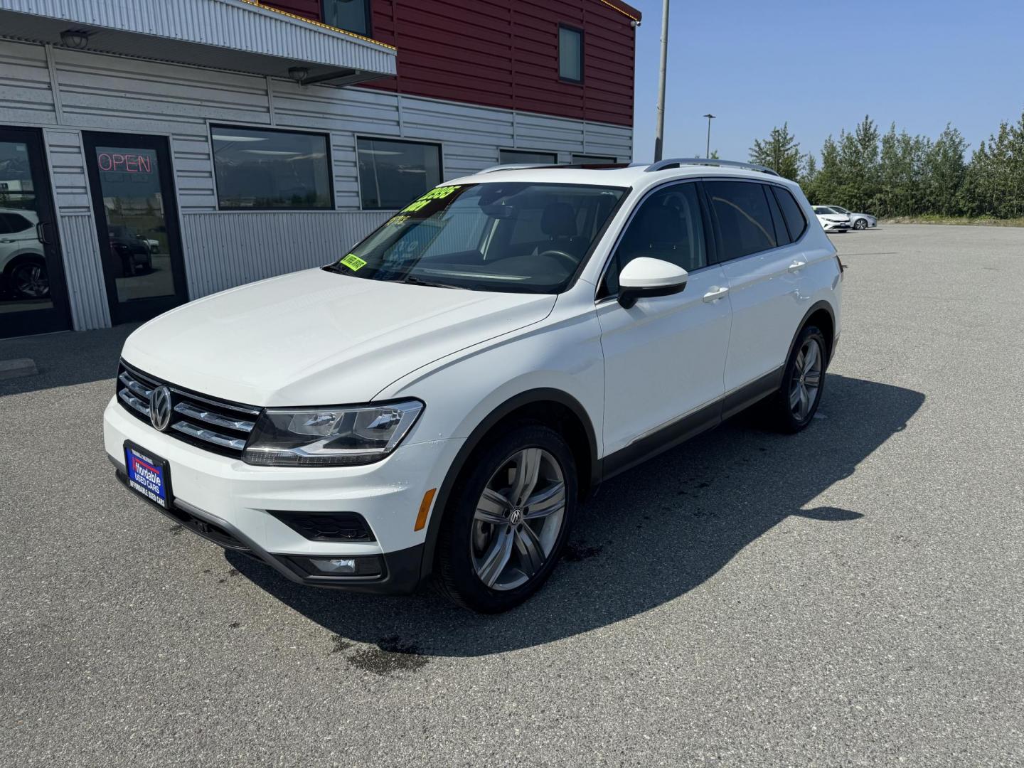 2021 WHITE VOLKSWAGEN TIGUAN SE (3VV2B7AX5MM) with an 2.0L engine, Automatic transmission, located at 1960 Industrial Drive, Wasilla, 99654, (907) 274-2277, 61.573475, -149.400146 - Photo#7