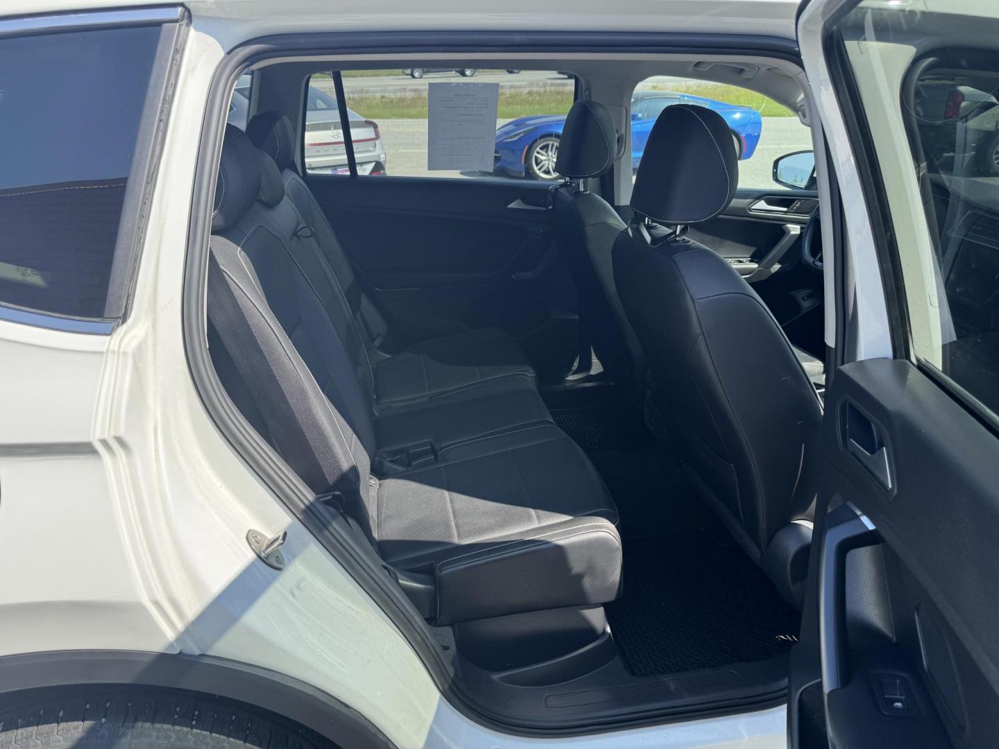2021 WHITE VOLKSWAGEN TIGUAN SE (3VV2B7AX5MM) with an 2.0L engine, Automatic transmission, located at 1960 Industrial Drive, Wasilla, 99654, (907) 274-2277, 61.573475, -149.400146 - Photo#17