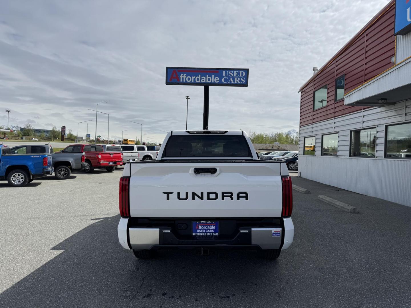 2023 WHITE TOYOTA TUNDRA CREWMAX LIMITED (5TFJA5DB6PX) with an 3.4L engine, Automatic transmission, located at 1960 Industrial Drive, Wasilla, 99654, (907) 274-2277, 61.573475, -149.400146 - Photo#2