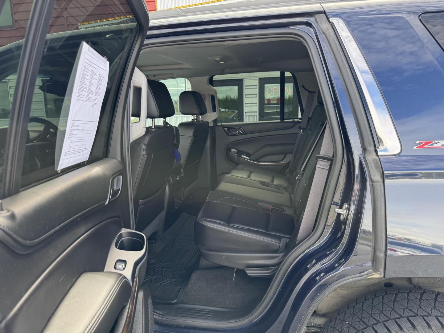 2017 BLUE Chevrolet Tahoe LT Z71 4WD (1GNSKBKC1HR) with an 5.3L V8 OHV 16V engine, 6A transmission, located at 1960 Industrial Drive, Wasilla, 99654, (907) 274-2277, 61.573475, -149.400146 - Photo#13
