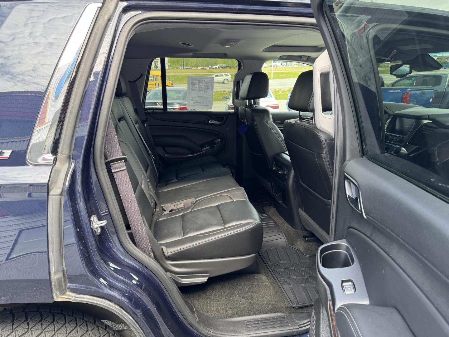 2017 BLUE Chevrolet Tahoe LT Z71 4WD (1GNSKBKC1HR) with an 5.3L V8 OHV 16V engine, 6A transmission, located at 1960 Industrial Drive, Wasilla, 99654, (907) 274-2277, 61.573475, -149.400146 - Photo#16